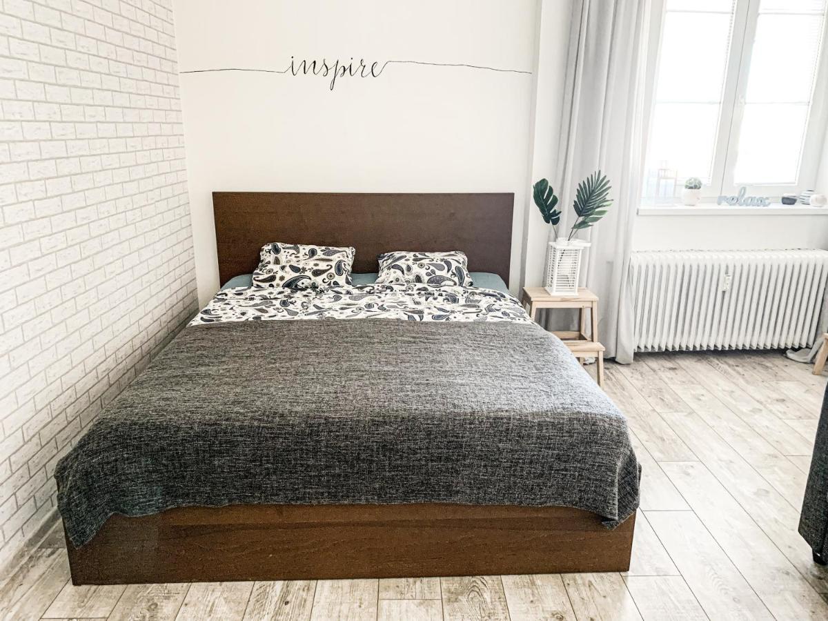 Charming Apartment In Paradise Called Bratislava Eksteriør billede