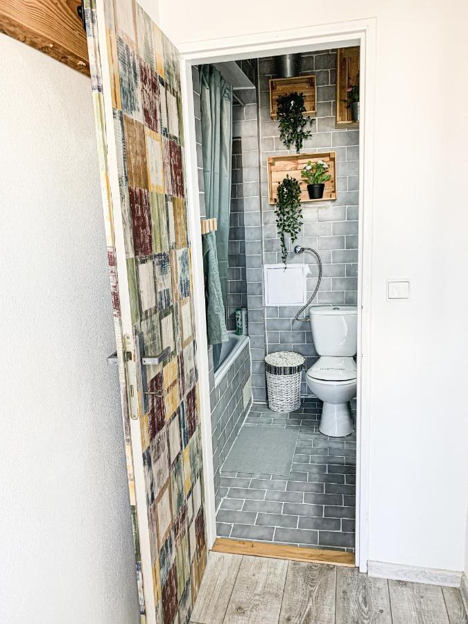 Charming Apartment In Paradise Called Bratislava Eksteriør billede